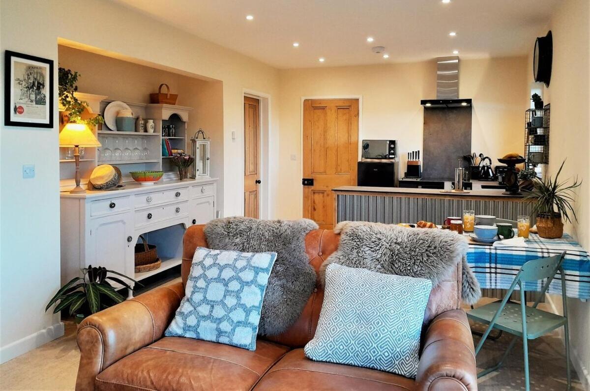 Lobhill Farmhouse Bed And Breakfast And Self Catering Accommodation Okehampton Pokoj fotografie